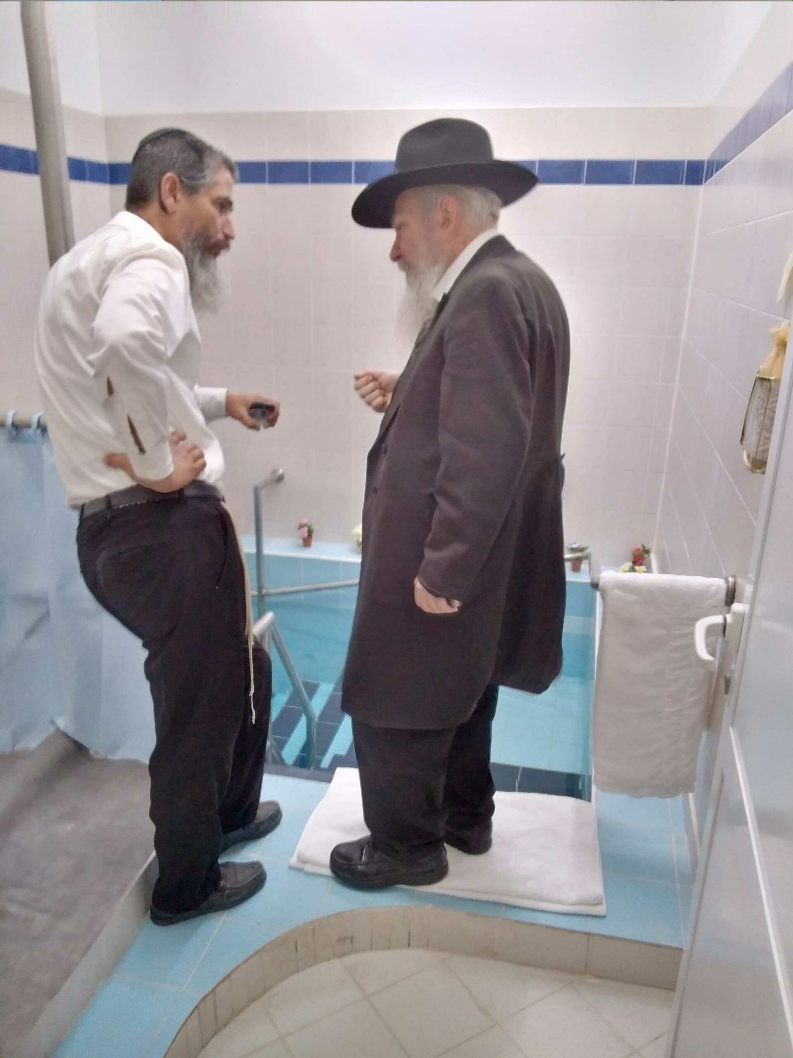 אילת שכמון — לפני
